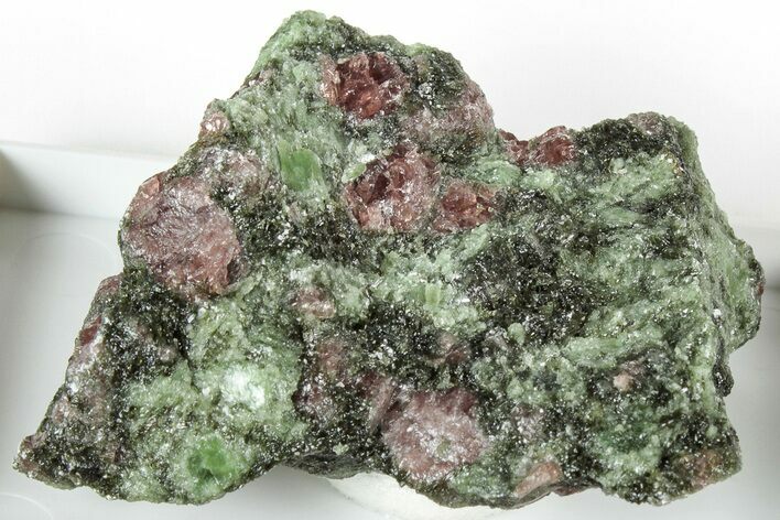 Pyrope, Forsterite, Diopside & Omphacite Association - Norway #317098
